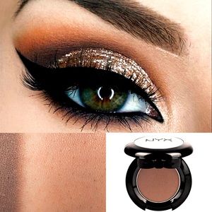 🔥NEW & OPENED NYX *OVER THE TUAPE* Matte Eyeshadow🔥W/FREE GIFTS🎁🎉😍